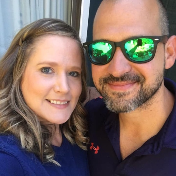 Meet your Posher, Rachel - Picture 1 of 1